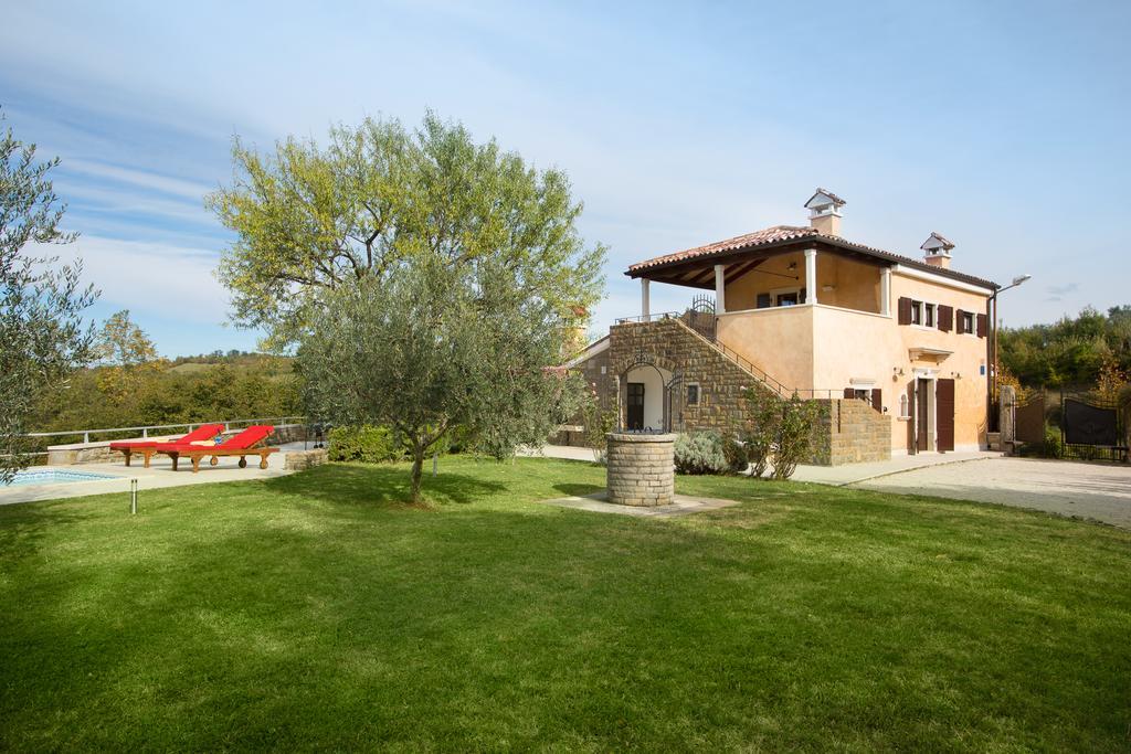 Momjan Villa Momiano With Private Pool מראה חיצוני תמונה