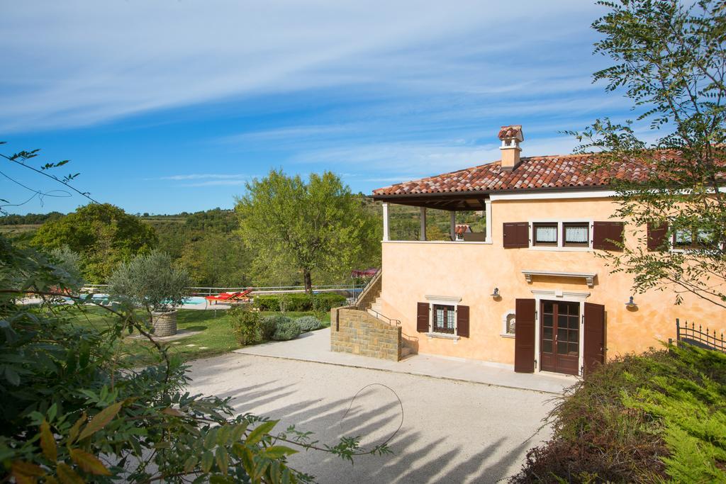 Momjan Villa Momiano With Private Pool מראה חיצוני תמונה