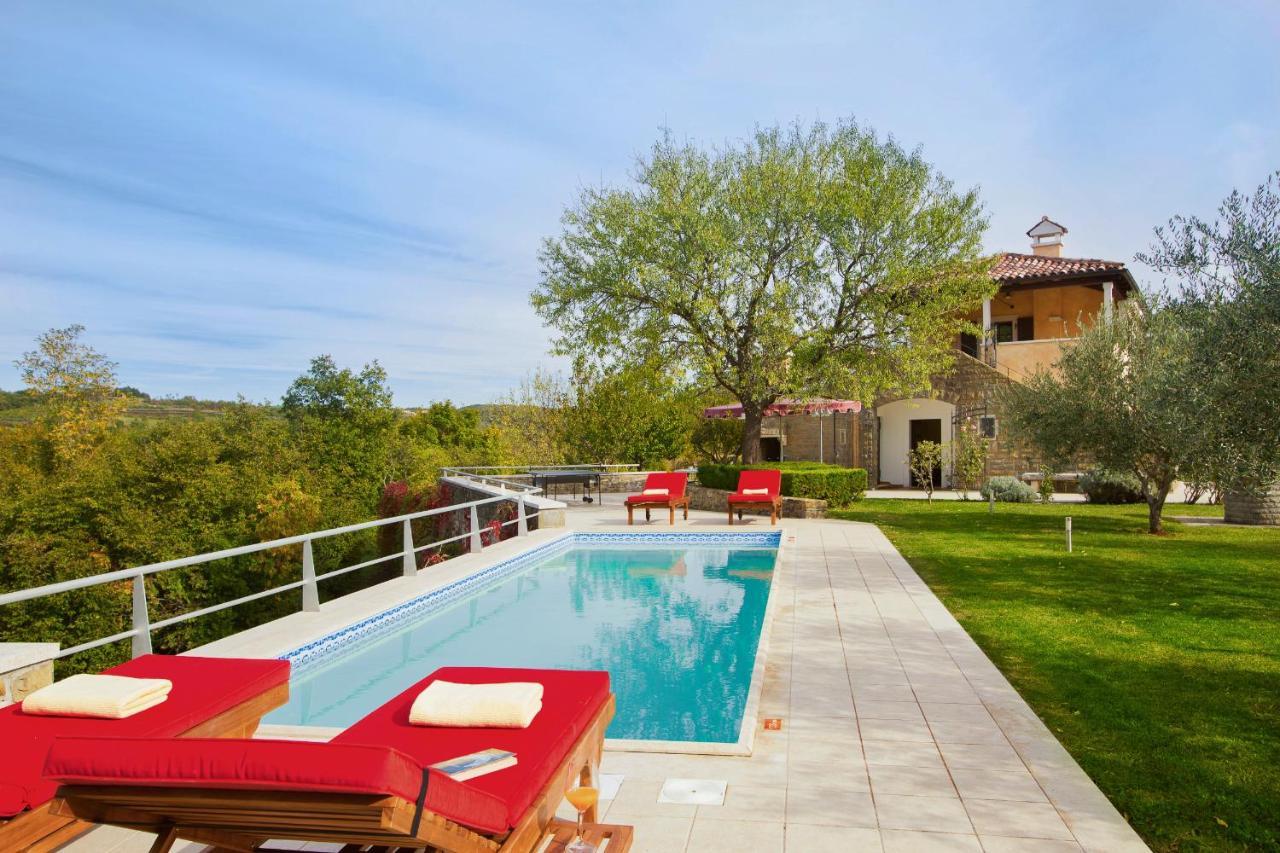 Momjan Villa Momiano With Private Pool מראה חיצוני תמונה
